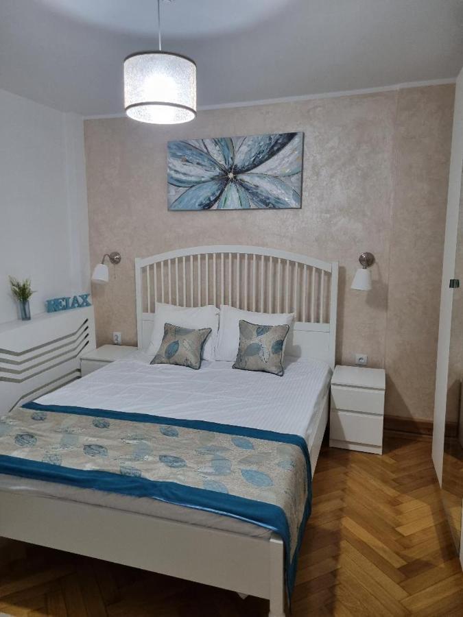 Apartament Quiet Galaţi エクステリア 写真